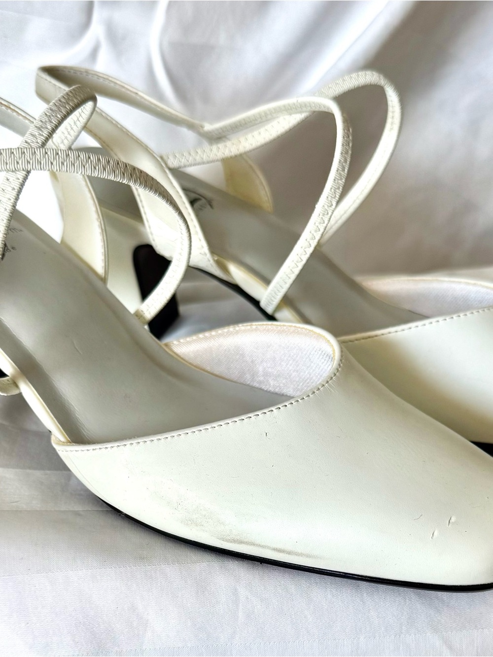 Life Stride White Strappy Slingback Heels